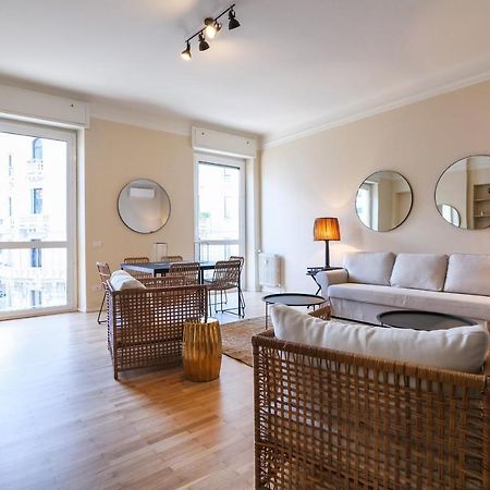 Luxury San Babila Apartment Milano Eksteriør billede
