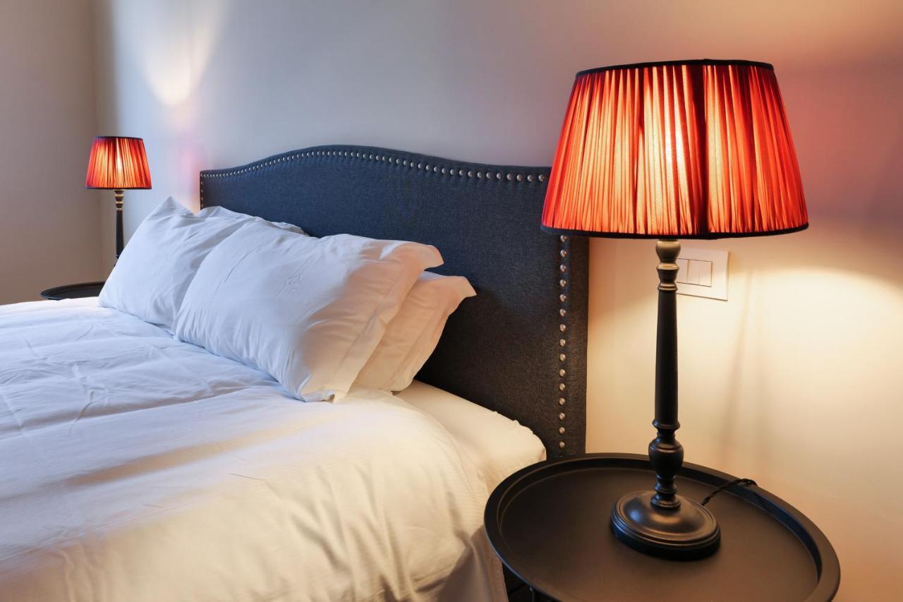 Luxury San Babila Apartment Milano Eksteriør billede