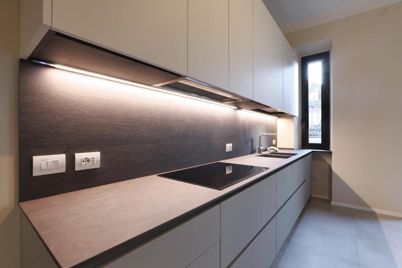 Luxury San Babila Apartment Milano Eksteriør billede